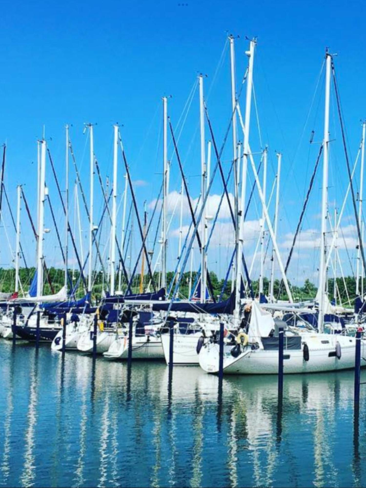 Appartement Ijsselmeer Makkum Strand ภายนอก รูปภาพ