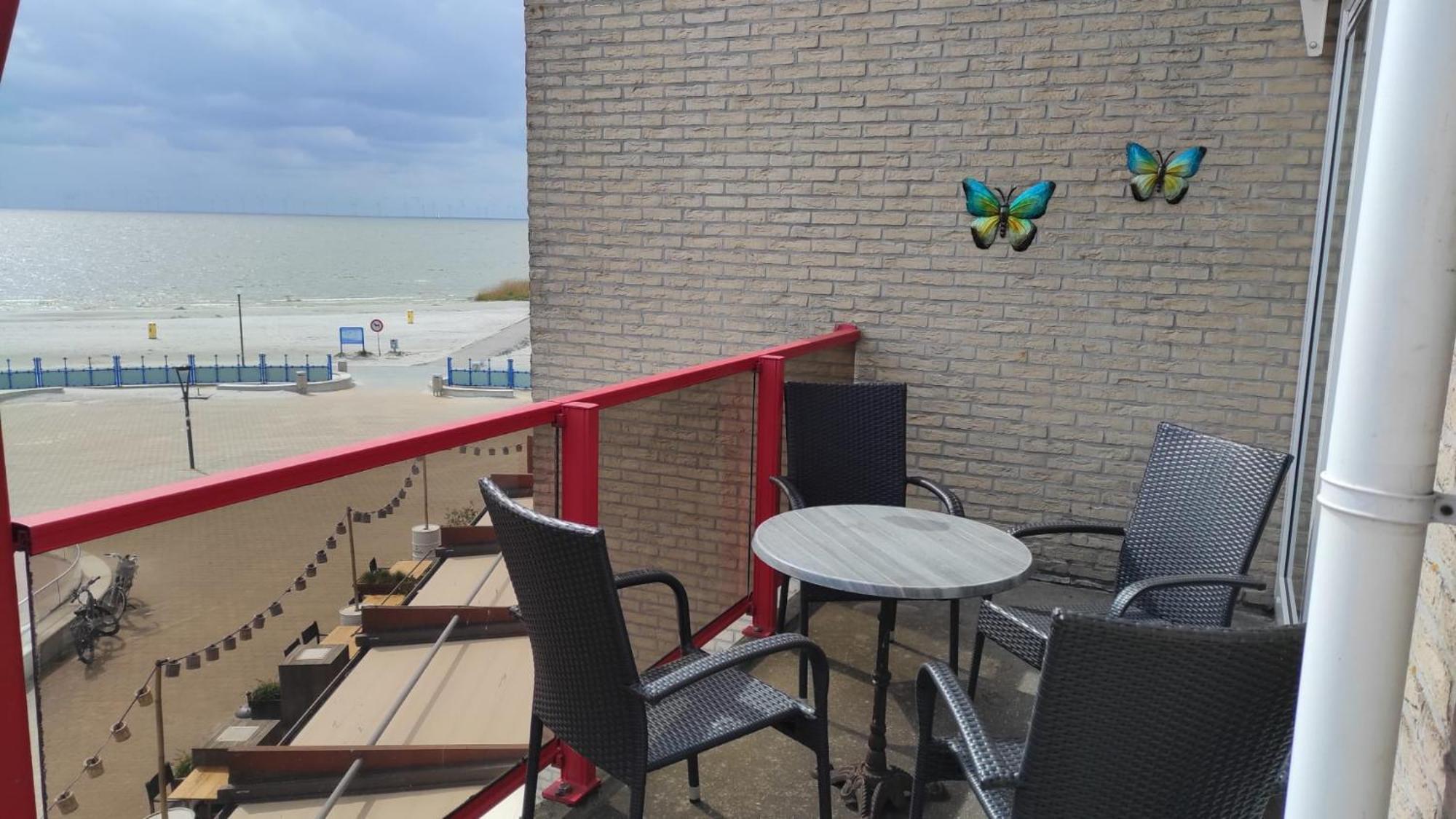 Appartement Ijsselmeer Makkum Strand ภายนอก รูปภาพ
